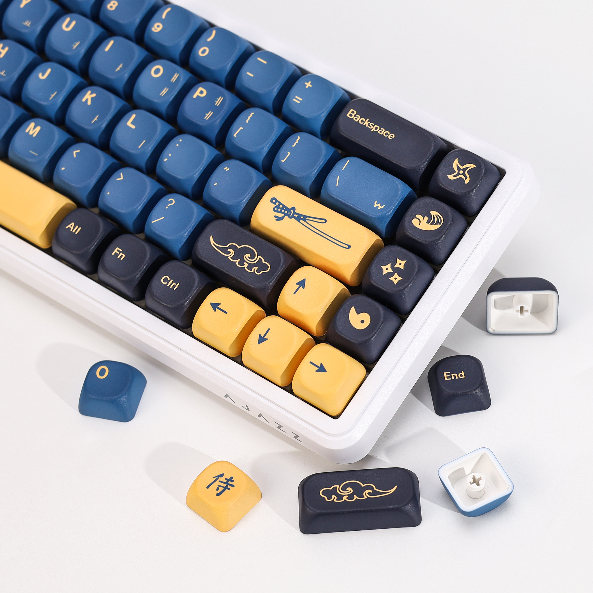 Retro Gaming Keyboard - KBDiy Korean Keycap Retro GMK Blue