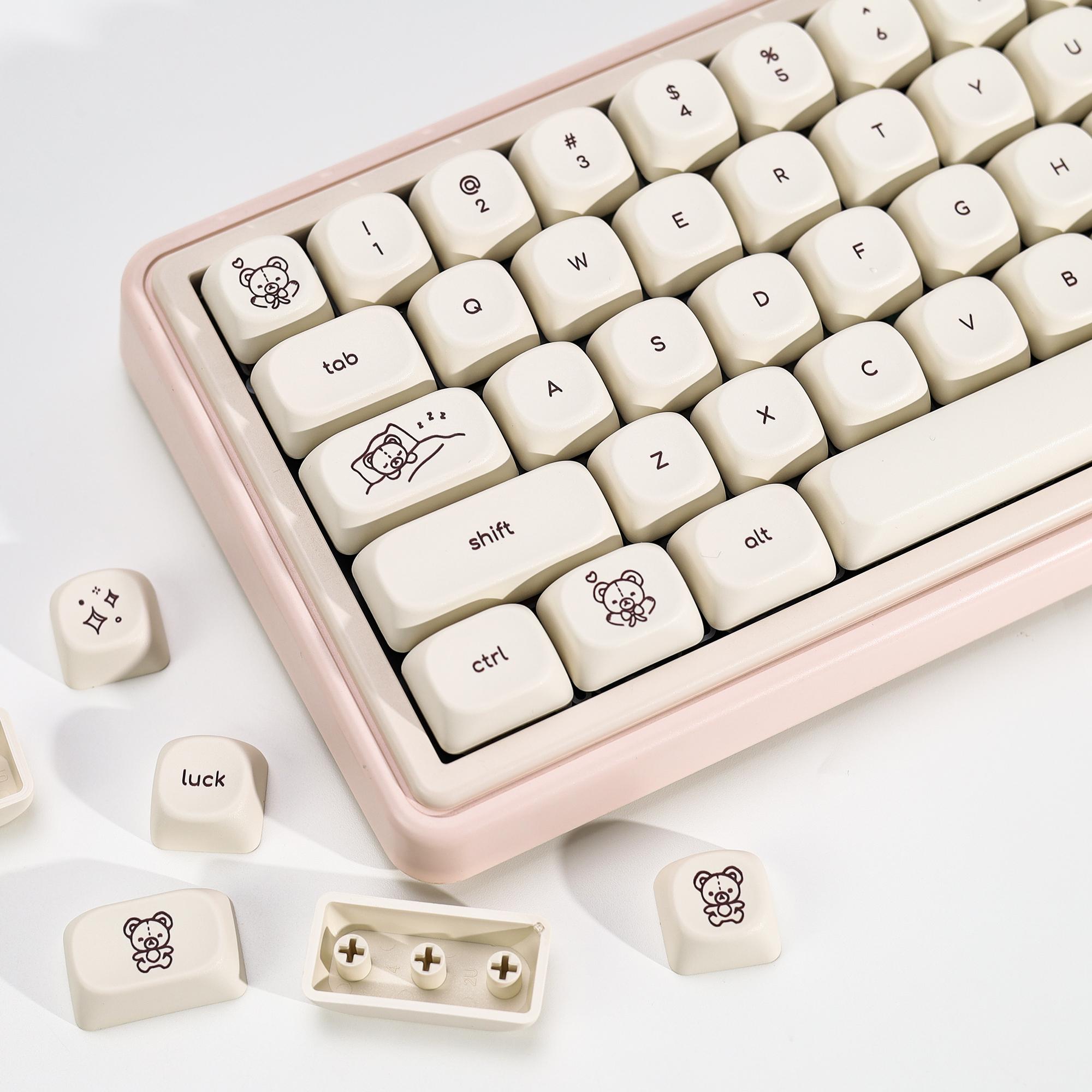 KBDiy Cute Bear Tales Keycaps  - Retro Gaming Keyboard recensie en prijs