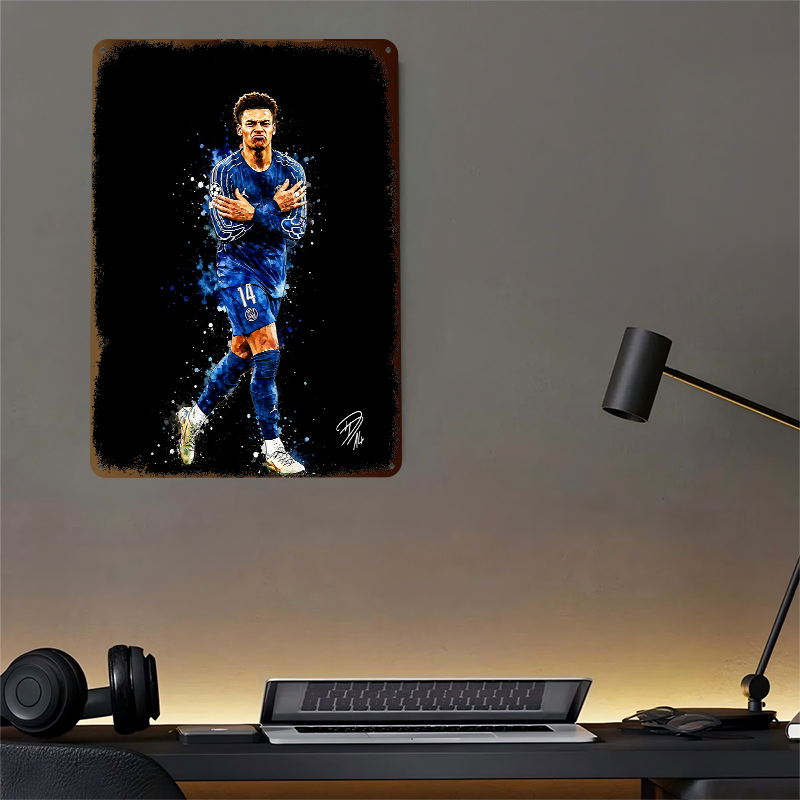 Football Player in Blue Jersey - Retro Gaming Jersey recensie en prijs